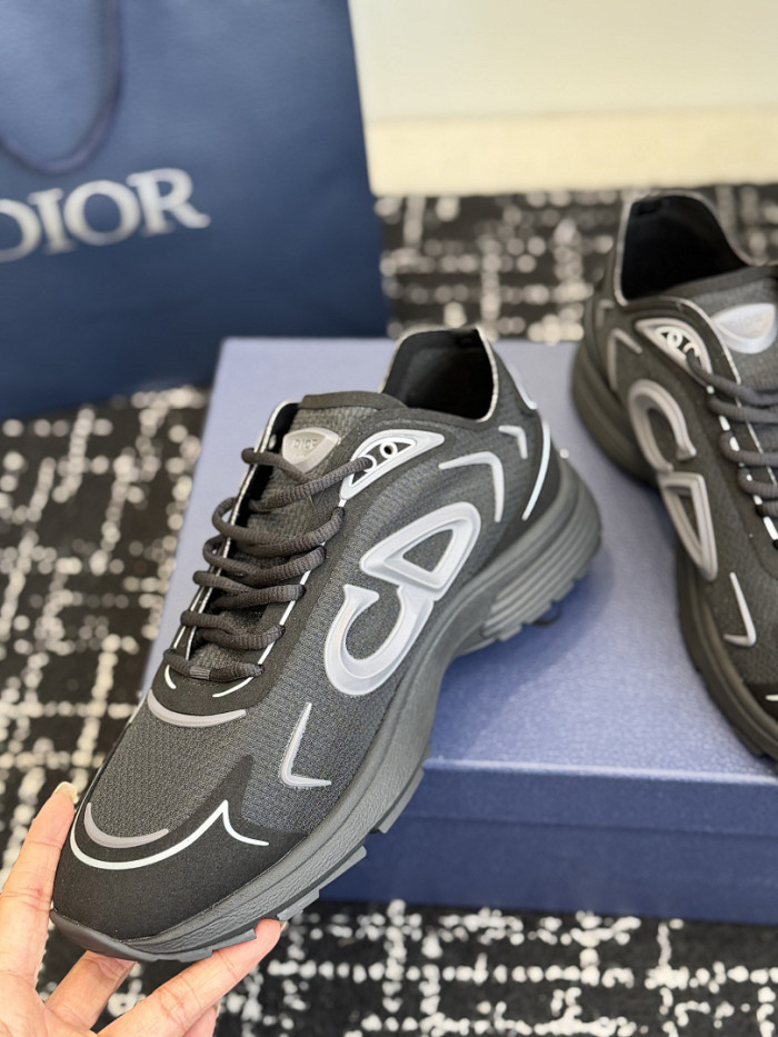 D1OR B30 SNEAKER