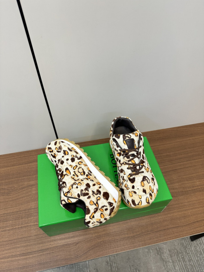 BO*TTEGA VENE*TA Orbit sneakers