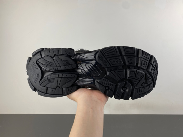 BLCG RUNNER SNEAKER (LED)