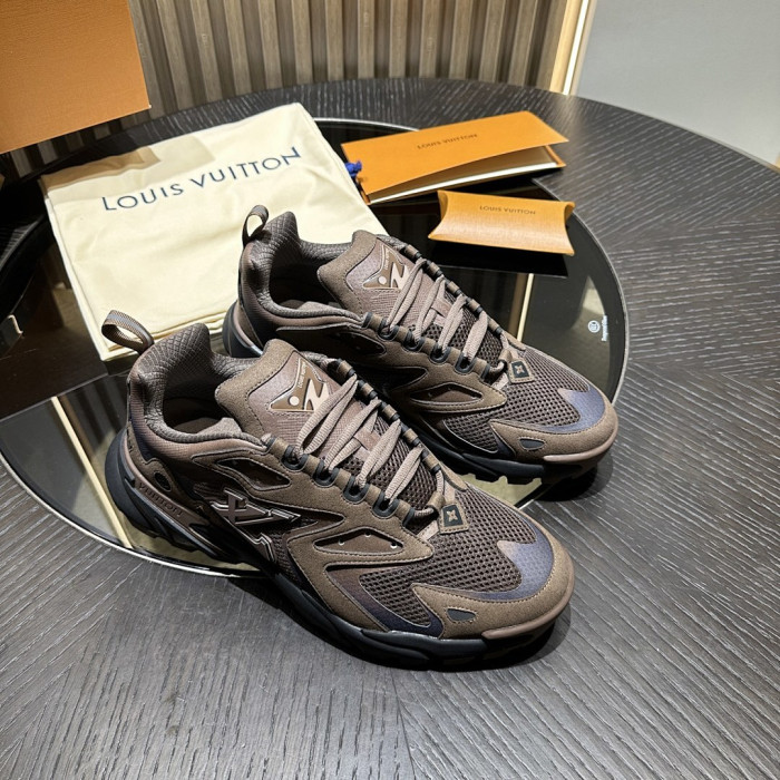 LOU1VTON SNEAKER