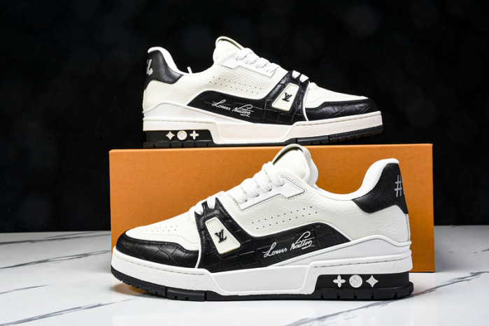 LOU1VTON SNEAKER