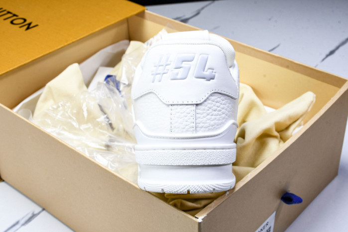 LOU1VTON SNEAKER