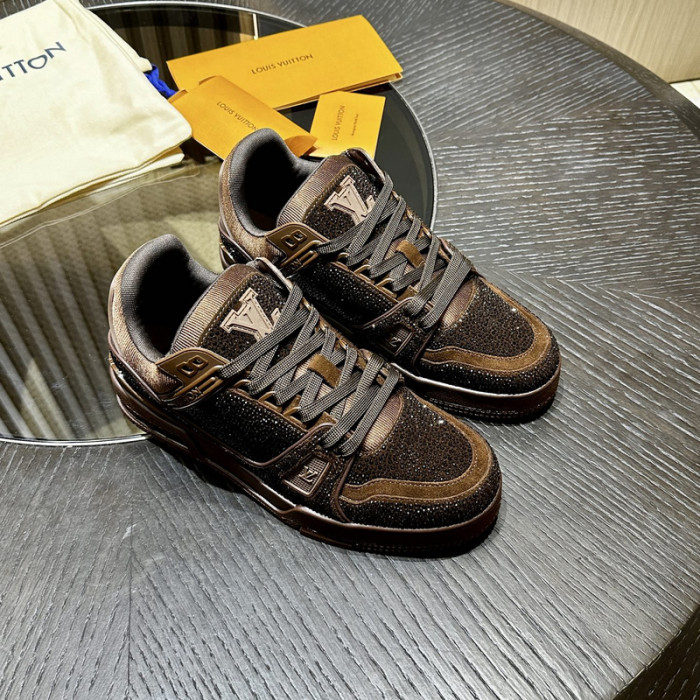 LOU1VTON SNEAKER