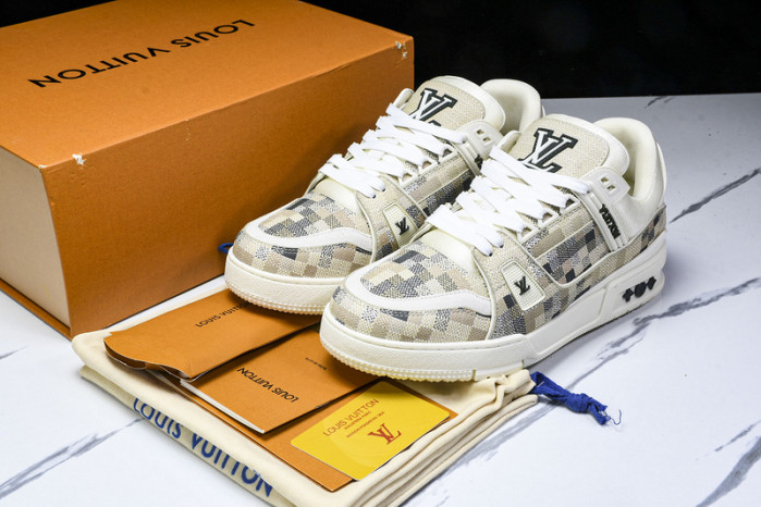 LOU1VTON SNEAKER