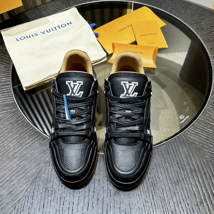 LOU1VTON SNEAKER