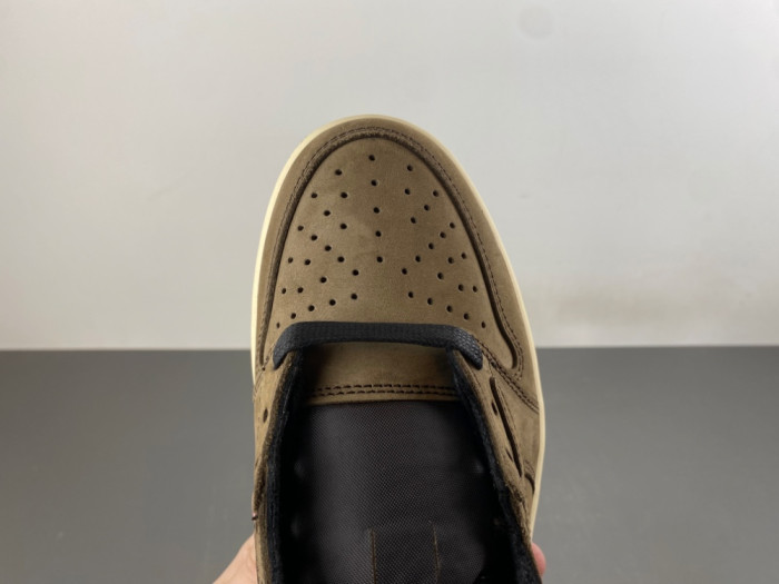 Travis Scott x Air Jordan 1 Low OG DM7866-203
