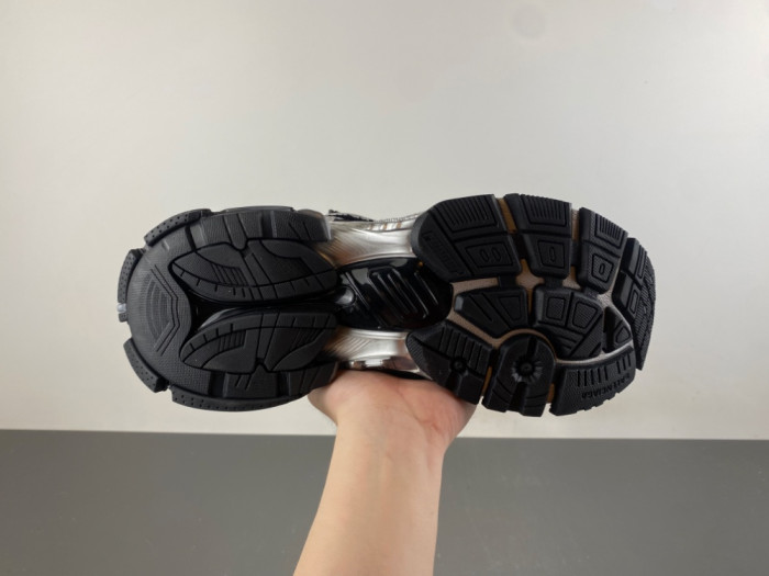 BLCG RUNNER SNEAKER