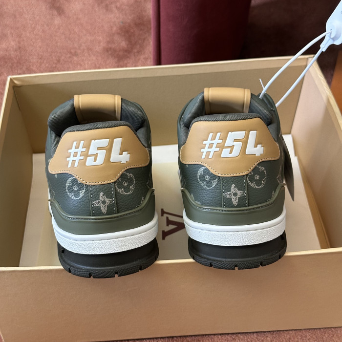 LOU1VTON SNEAKER