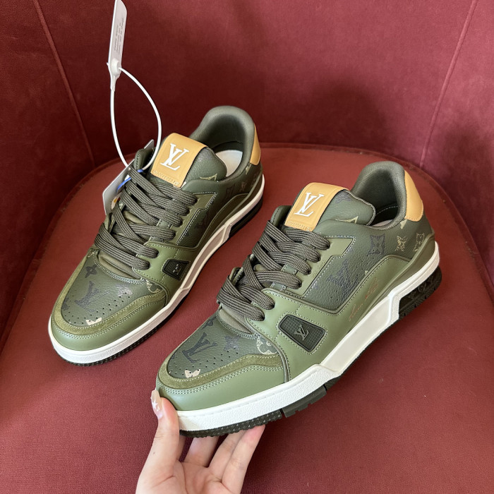 LOU1VTON SNEAKER