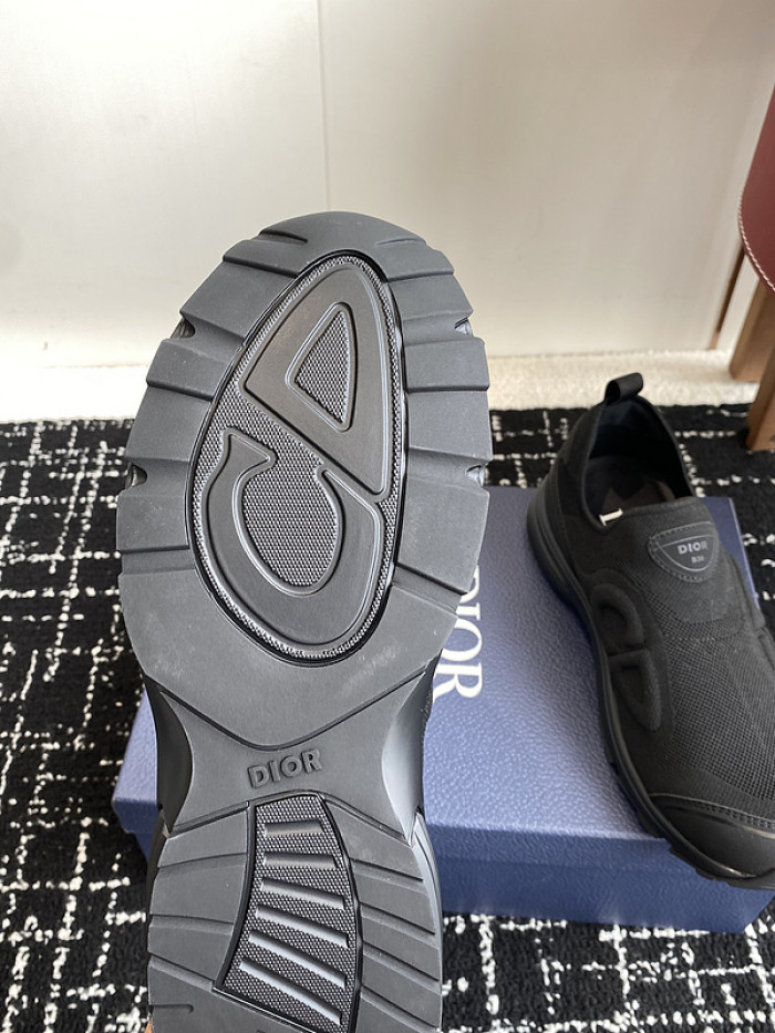 D1OR B30 SNEAKER