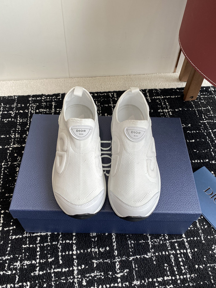D1OR B30 SNEAKER