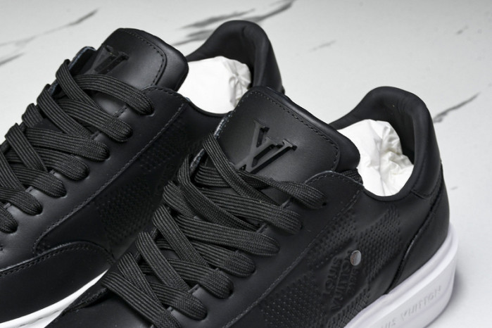 LOU1VTON SNEAKER