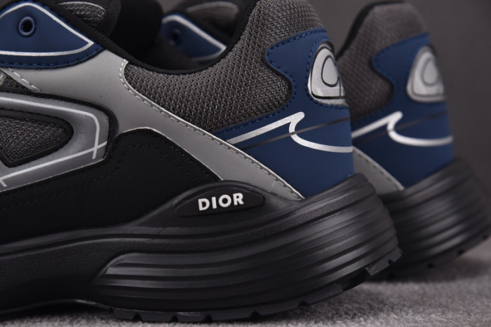 D1OR B30 SNEAKER