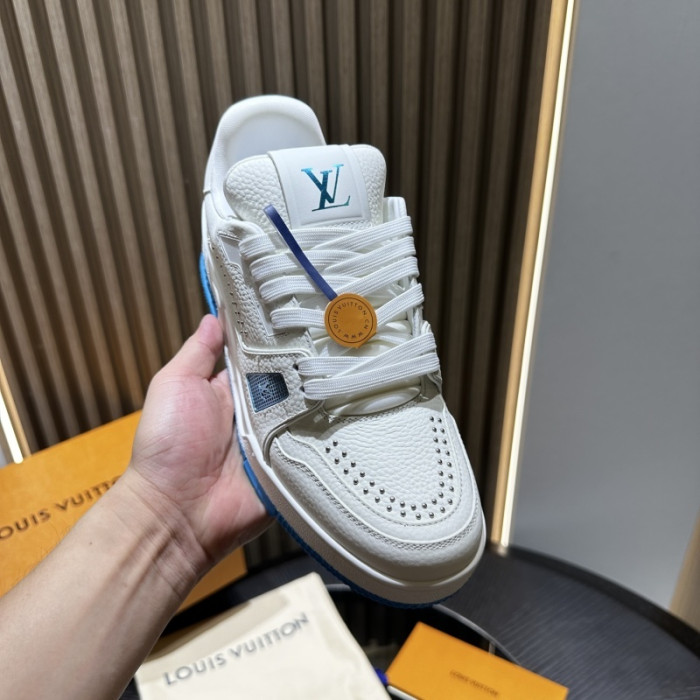 LOU1VTON SNEAKER