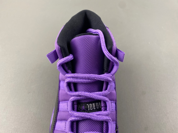Air Jordan 11 CT8012-500
