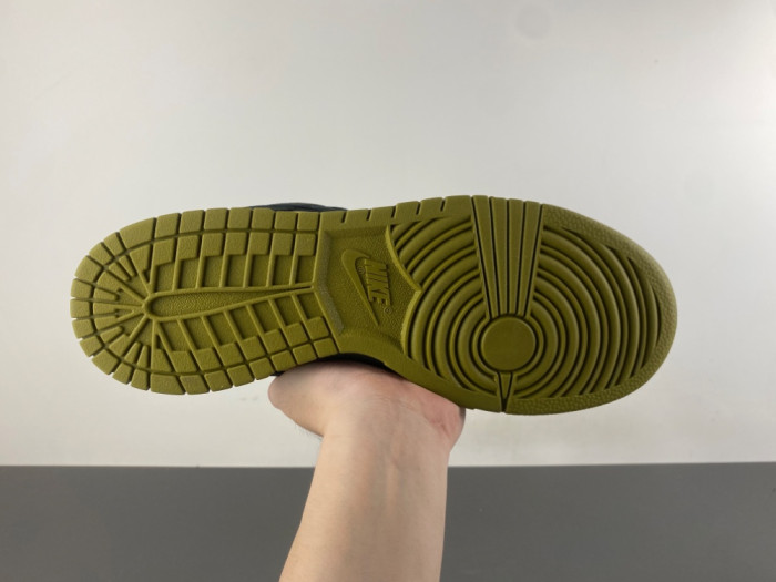 2025 Svp*me x nike dunk low sb camper green hq8487-300