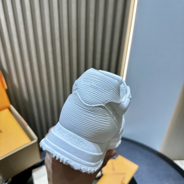 LOU1VTON SNEAKER