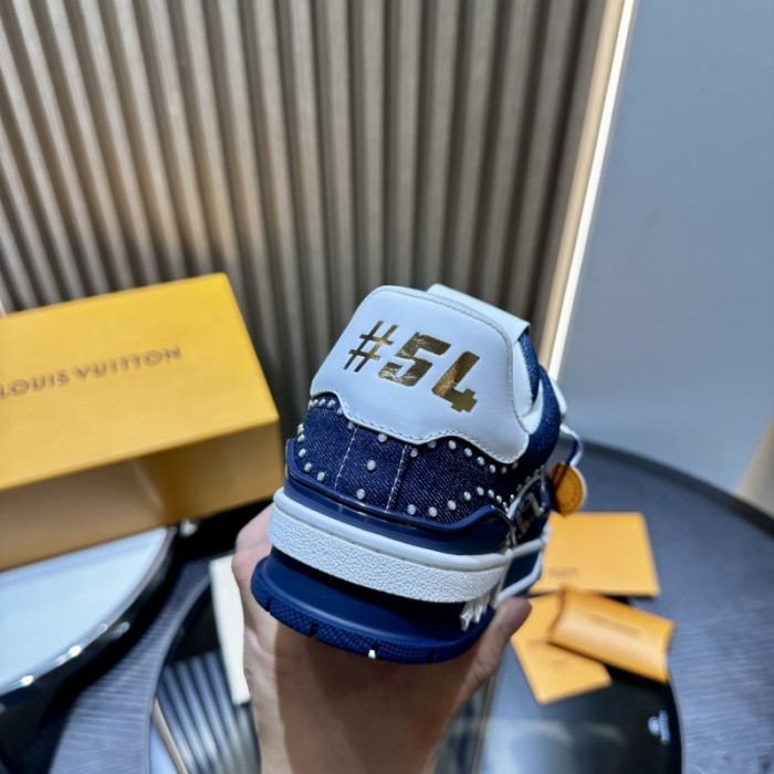 LOU1VTON SNEAKER