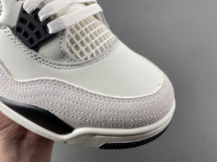Jordan 4 Retro OG Flight Club IM4002-100