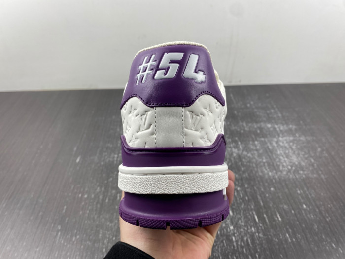 LOU1VTON trainer (EU47)