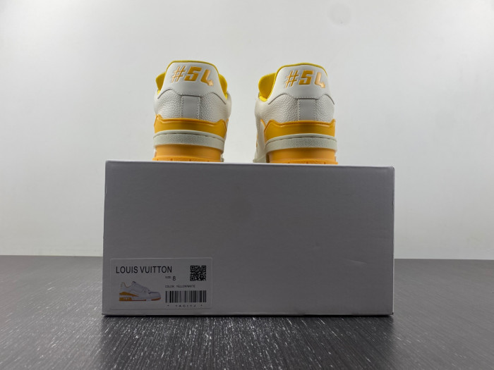 LOU1VTON trainer (EU47)