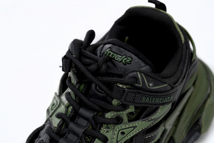belanciaga Track 2 Sneaker Military Black 568614 W3AE1 2311
