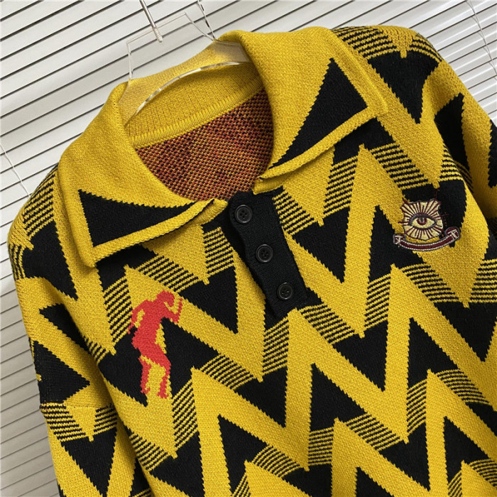 House of errors sweater MAO-3