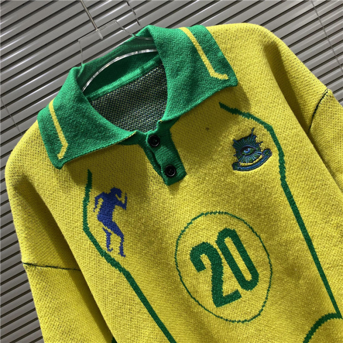 House of errors sweater MAO-4