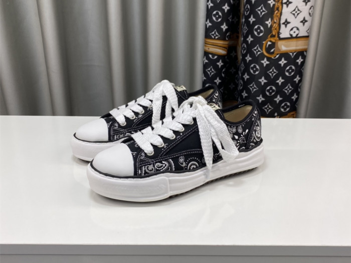 Ma*s*n mihara yasuhiro low-top sneakers mmy-031