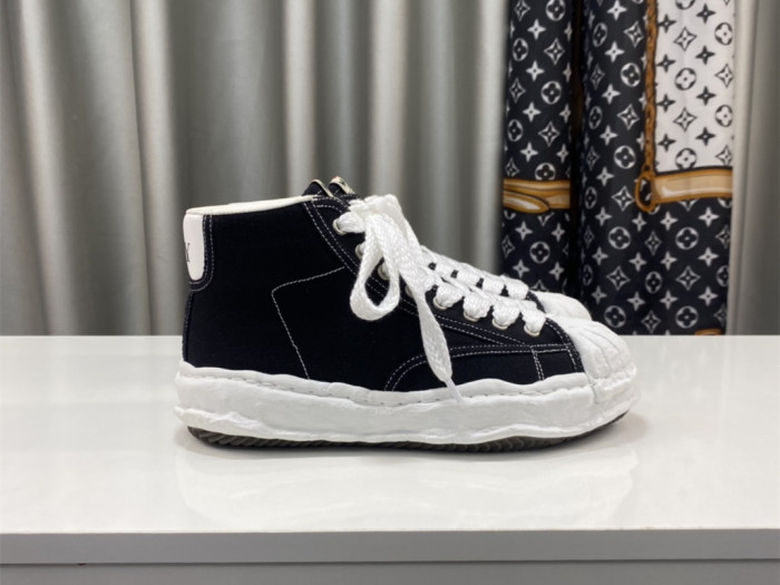 Ma*s*n mihara yasuhiro high-top sneakers mmy-018