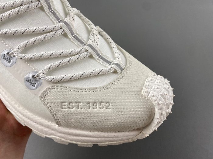 Moncler Trailgrip Lite 2 Sneakers MC-003