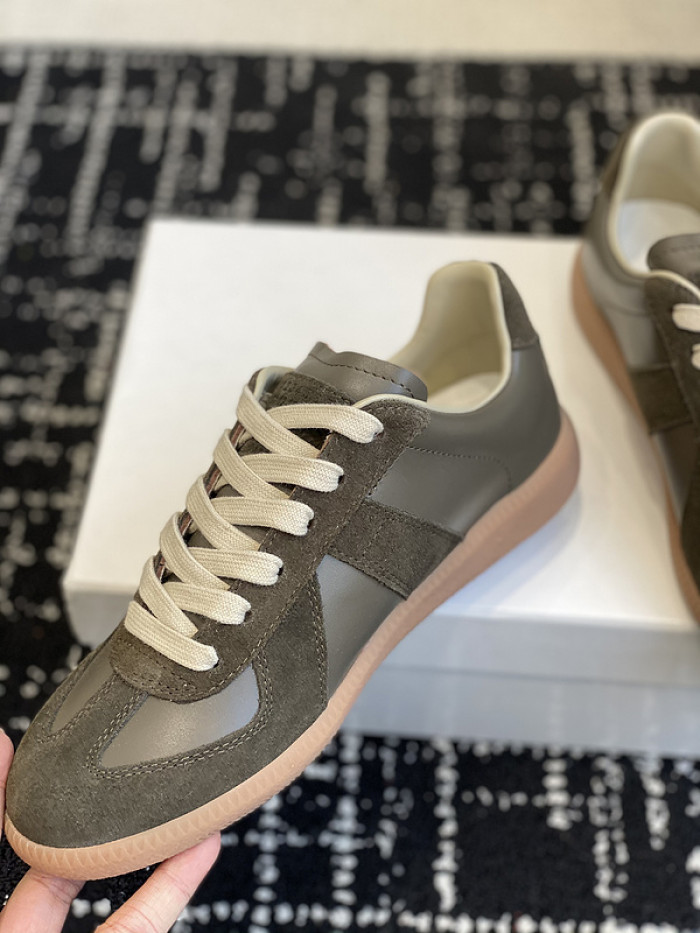 Ma*s*n m0rgiela trainer (gats)