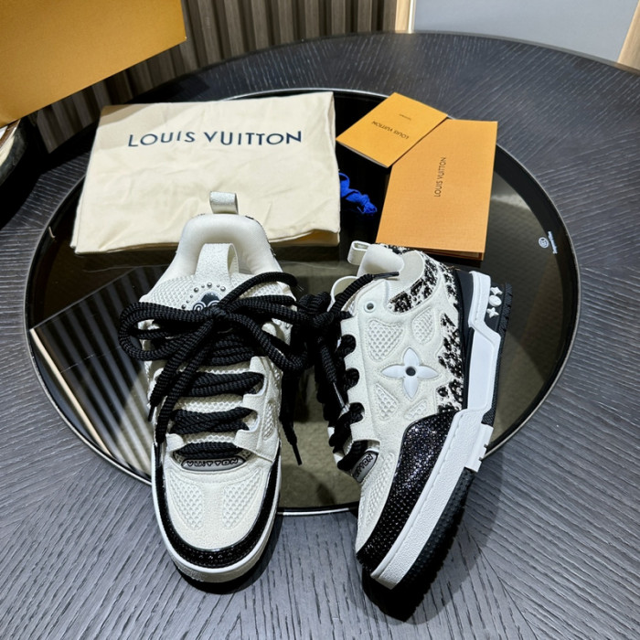 LOU1VTON SNEAKER