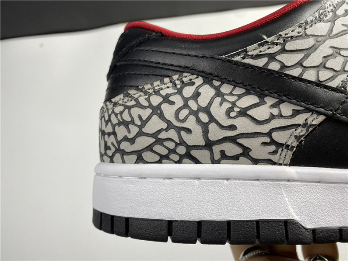S*pre* x nike sb dunk low pro 