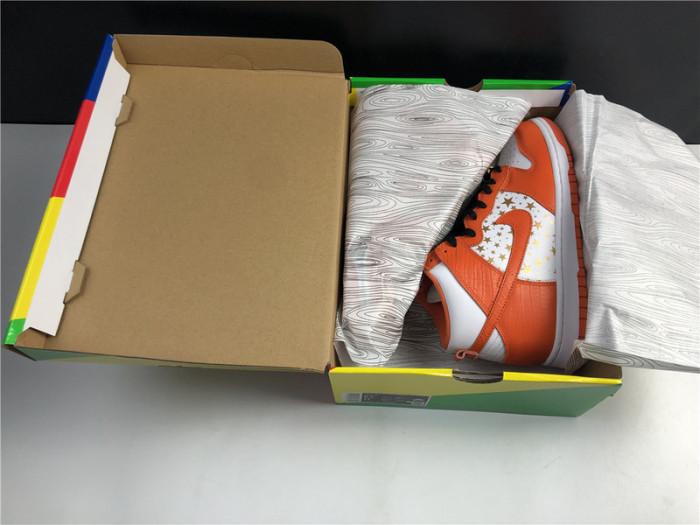 nike sb dunk S*pre* orange 307385-181