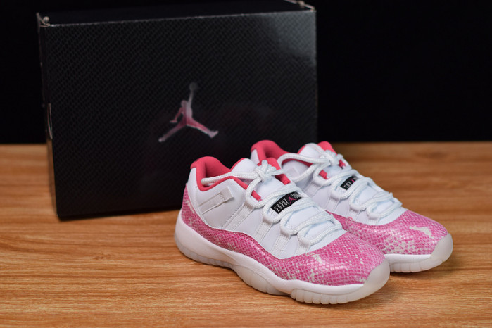 air jordan 11 low white pink snakeskin ah7860-106