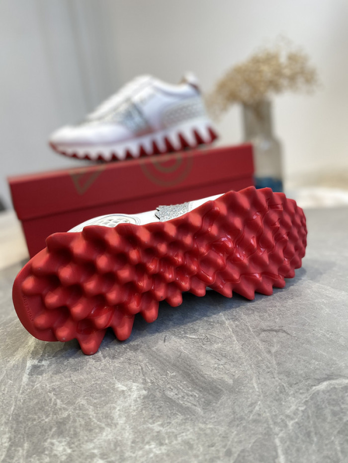 CHRISTIAN LOUBOUT1N Loubishark man (CUSTOMIZE)