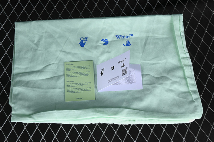 OFF-WHITE Out Of Office