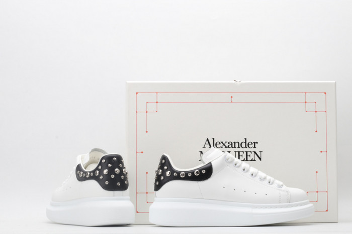 mcqueen oversized sneaker