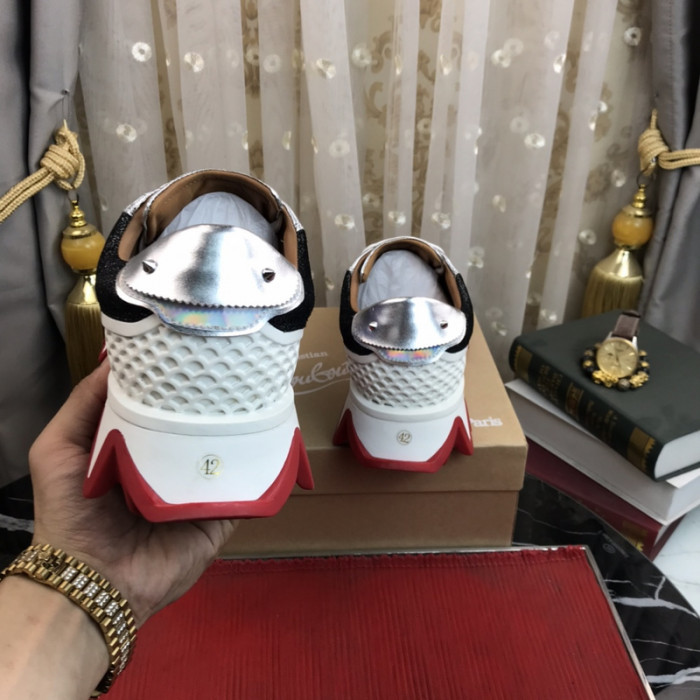 CHRISTIAN LOUBOUT1N Loubishark man (CUSTOMIZE)