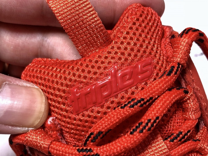 blc* triple s trainer