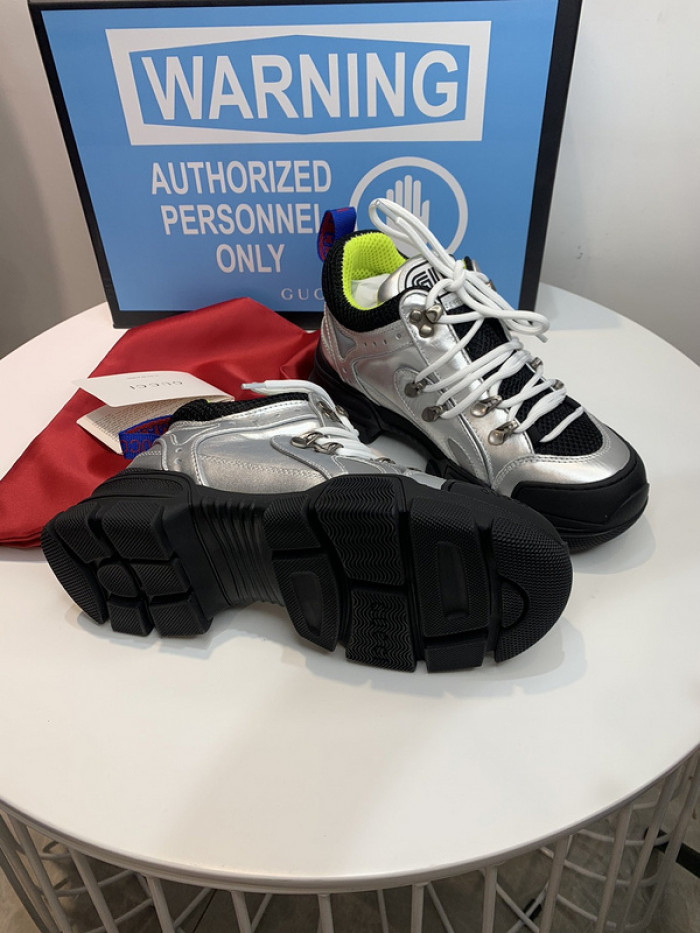 G*u*i1 journey flashtrek jewel crystal low boot